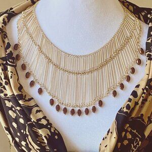 NWOT CHICOS STATEMENT NECKLACE